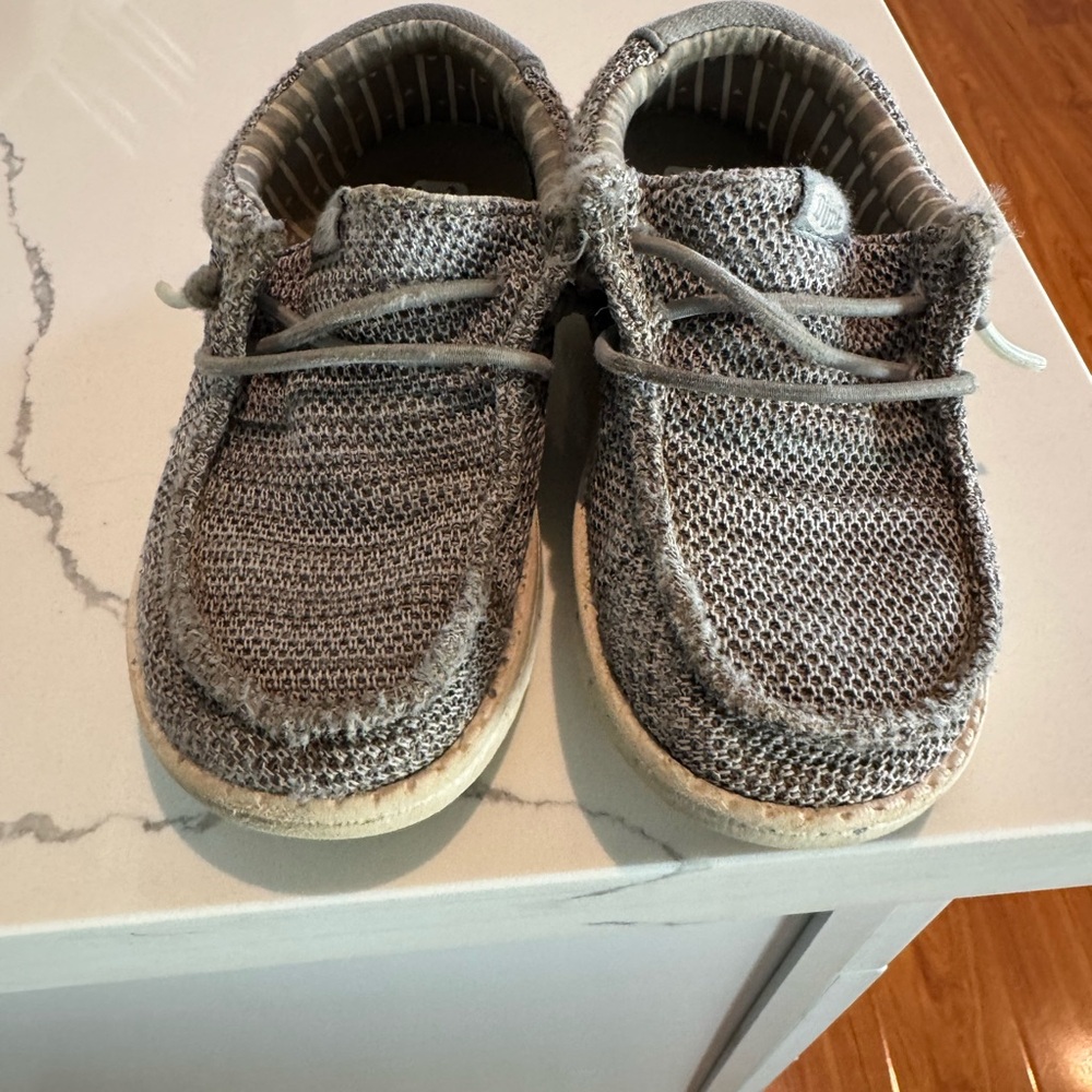 Hey Dude Kids Slip-On Knit Sneakers in Gray